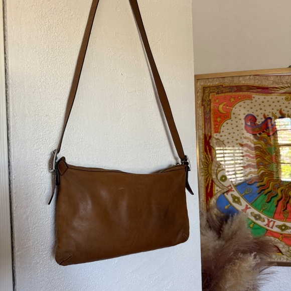 Pre owned , Vintage Tan Brown Leather COACH B33-9877 Crossbody Hobo Handbag - Picture 5 of 6
